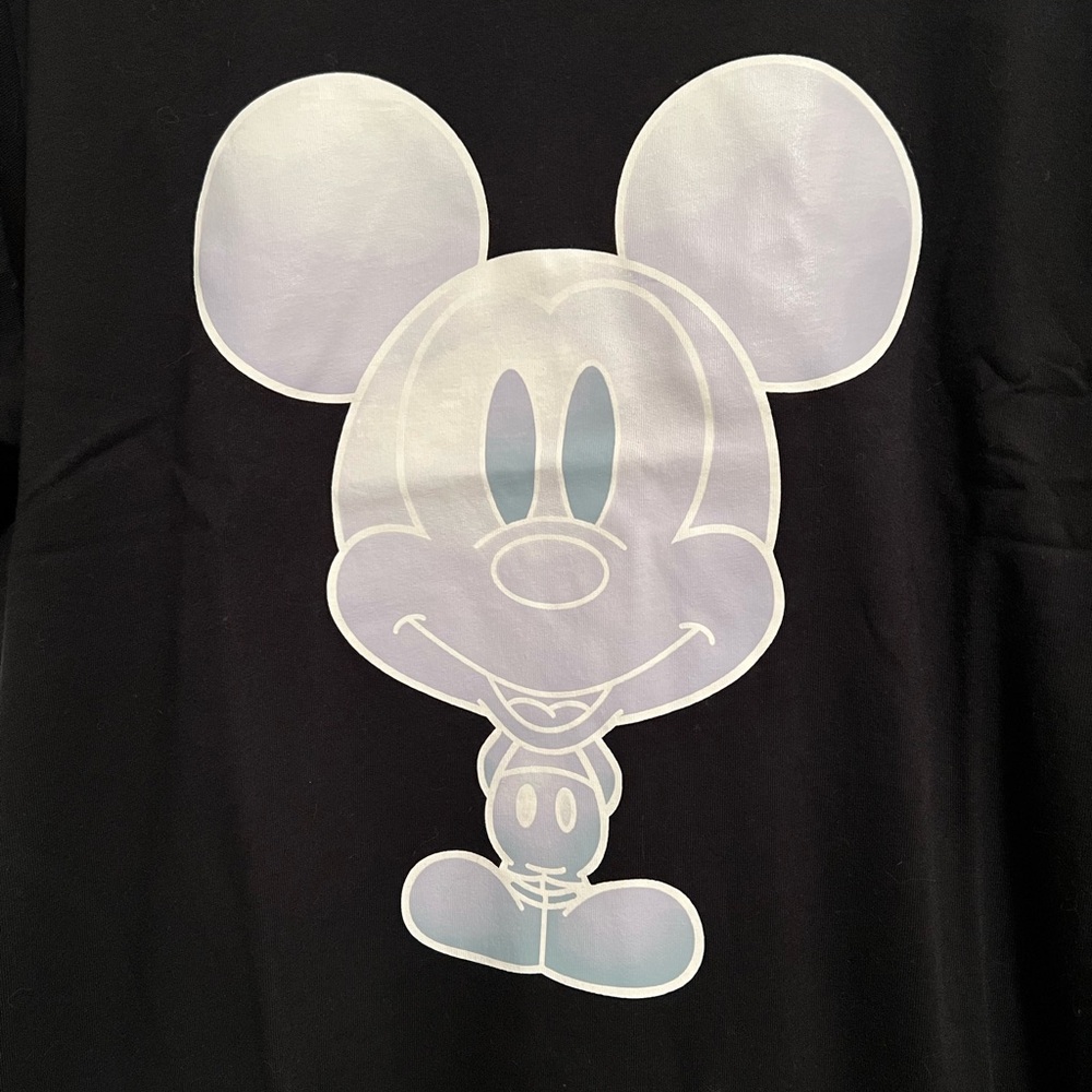 UNIQLO Disney Tee